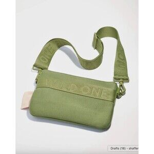 Wild One Treat Pouch Moss Green Recycled Knit Dog Training Pouch w/Magnetic